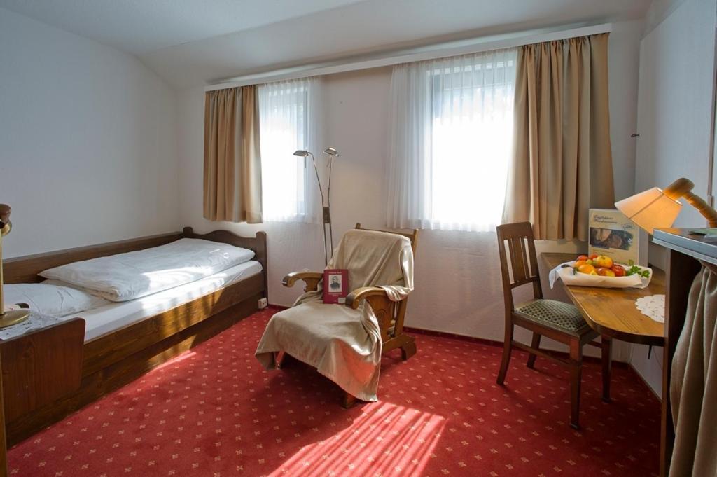 Landhotel Sauerlaender Hof Eslohe Rom bilde